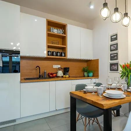 Lux 4 Cieplice Jelenia Góra