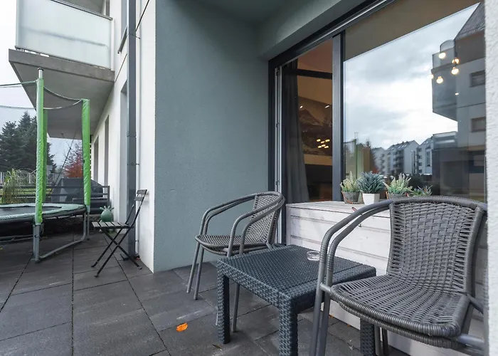 Lux 4 Cieplice Apartment