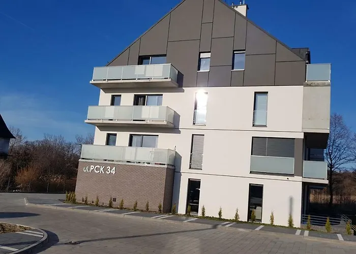 Lux 4 Cieplice Apartment *